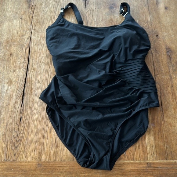 Calvin Klein Black Women's One-Piece Swimsuit - Picture 1 of 5